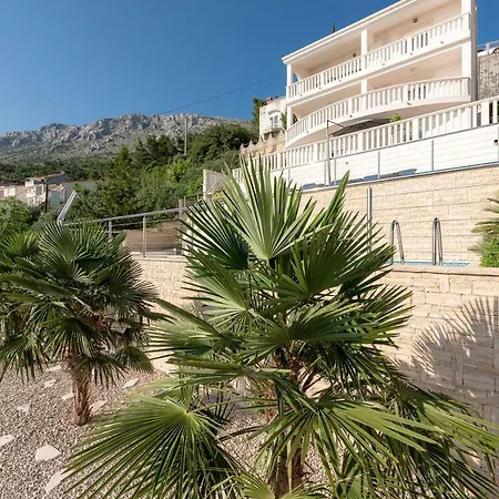 Awelon Omis Riviera Villa Stanici