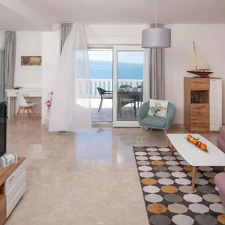 Villa Awelon Omis Riviera Stanici