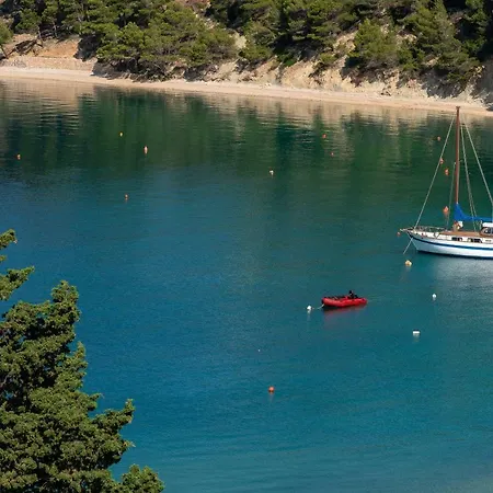 Awelon Omis Riviera